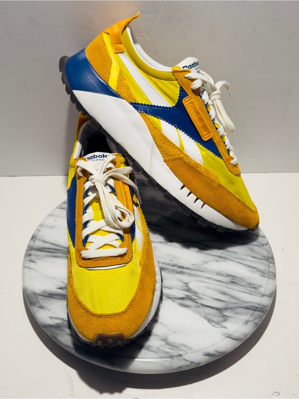 Reebok Classic OG Leather Legacy Collegiate Gold Yellow size 10.5